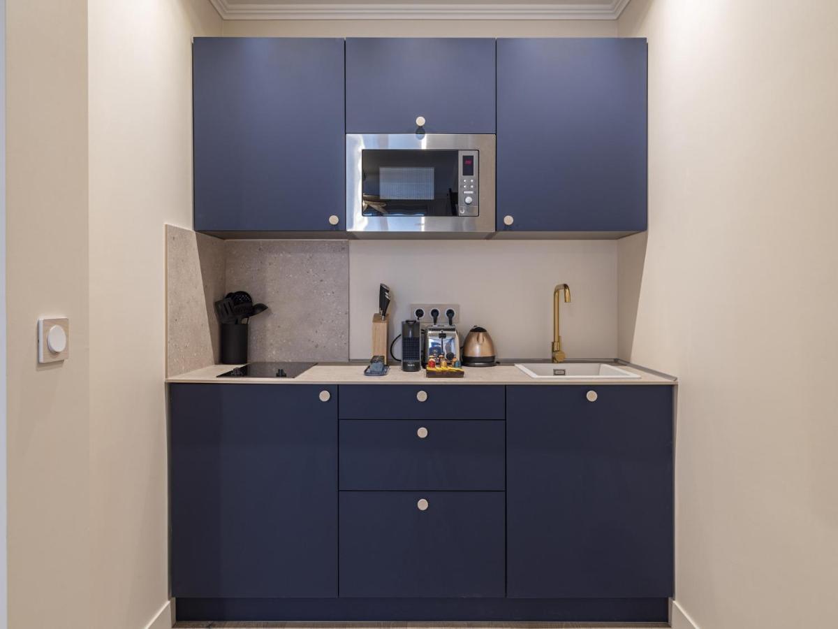 The Blue Suite On Champs Elysees Avenue Paryż Zewnętrze zdjęcie
