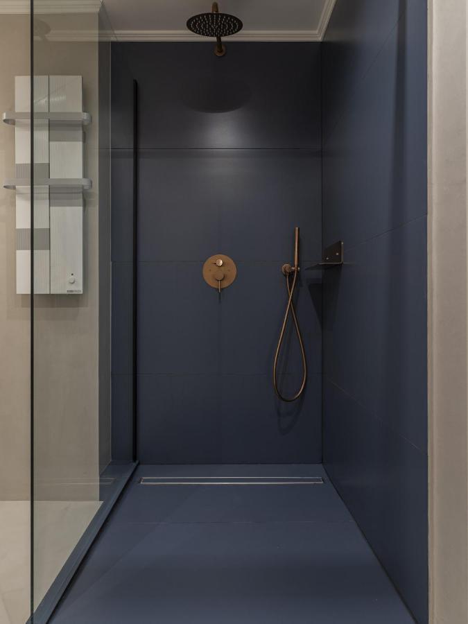 The Blue Suite On Champs Elysees Avenue Paryż Zewnętrze zdjęcie