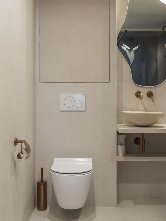 The Blue Suite On Champs Elysees Avenue Paryż Zewnętrze zdjęcie