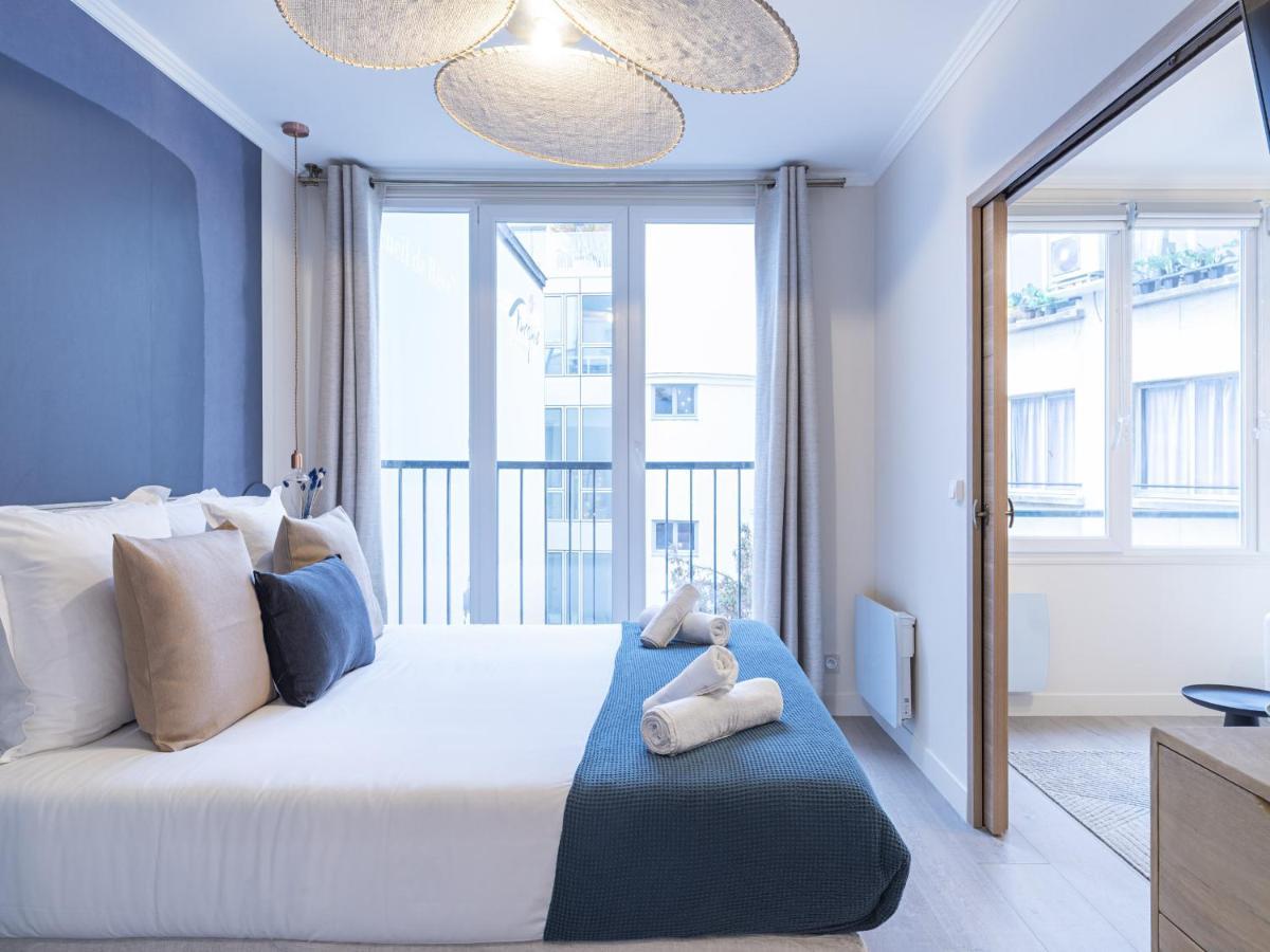 The Blue Suite On Champs Elysees Avenue Paryż Zewnętrze zdjęcie