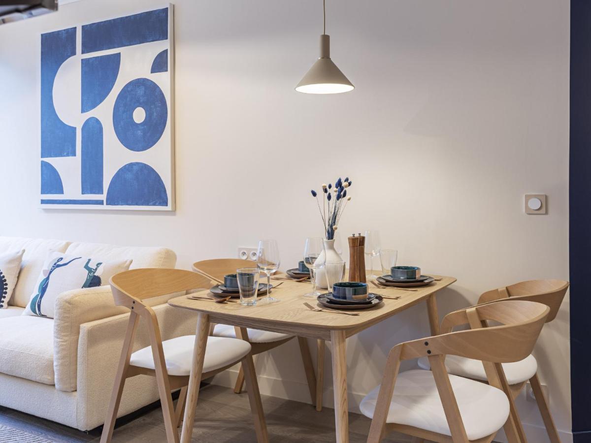 The Blue Suite On Champs Elysees Avenue Paryż Zewnętrze zdjęcie