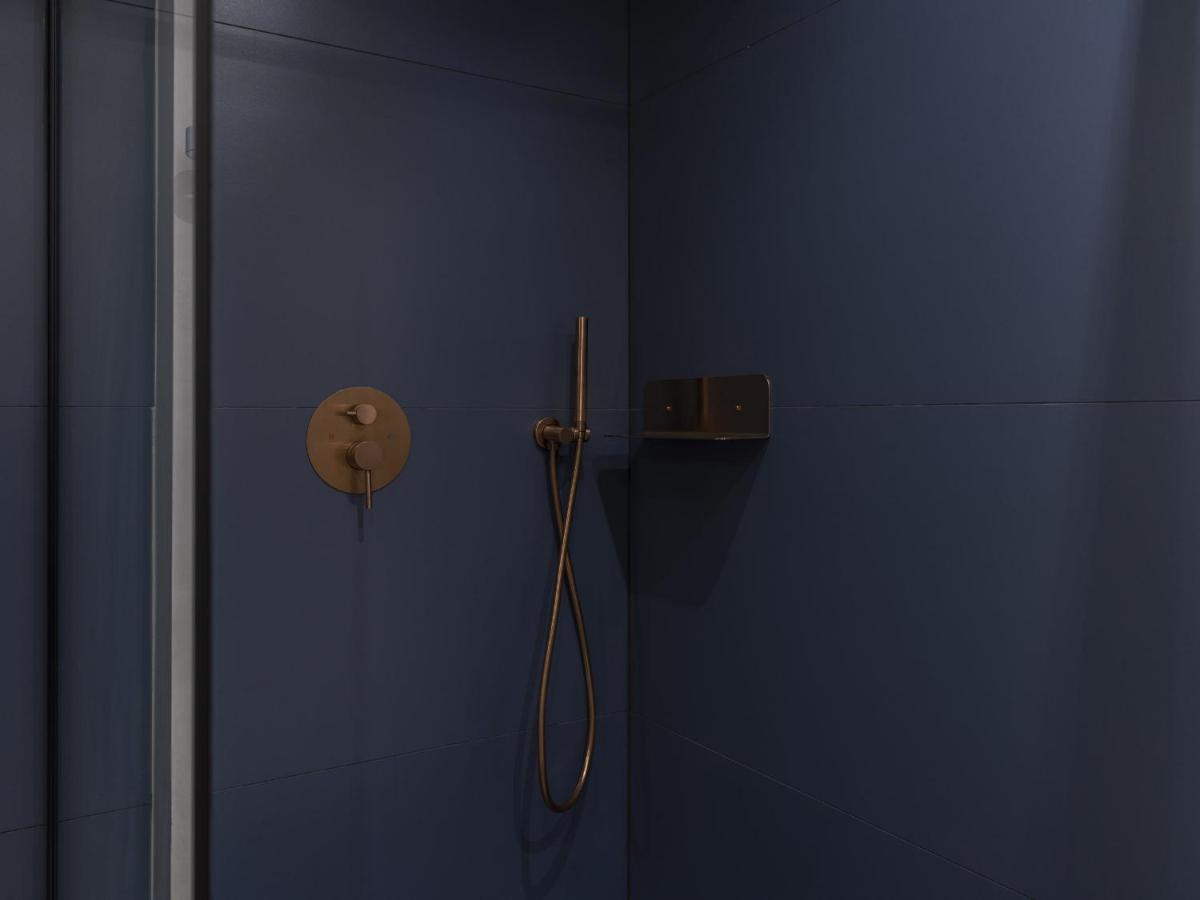 The Blue Suite On Champs Elysees Avenue Paryż Zewnętrze zdjęcie