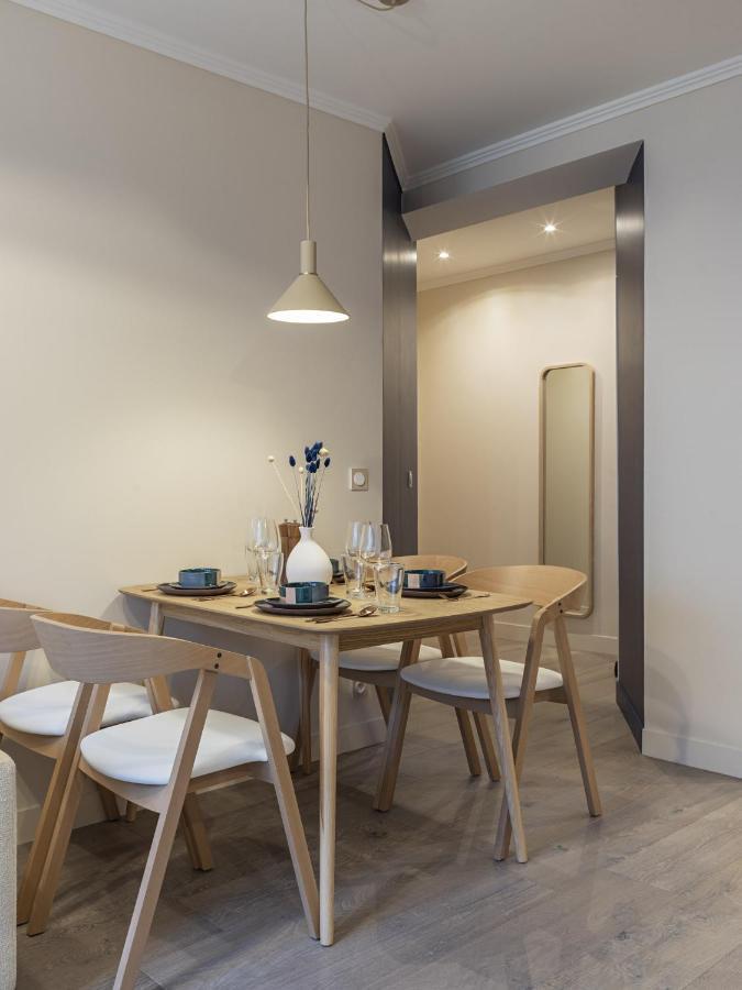 The Blue Suite On Champs Elysees Avenue Paryż Zewnętrze zdjęcie