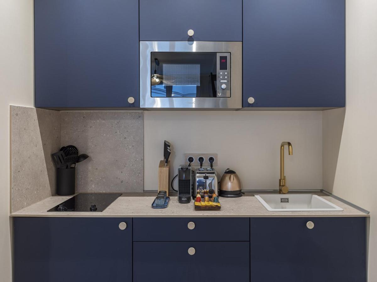 The Blue Suite On Champs Elysees Avenue Paryż Zewnętrze zdjęcie