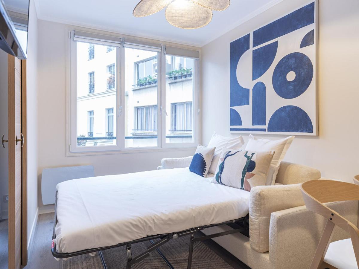 The Blue Suite On Champs Elysees Avenue Paryż Zewnętrze zdjęcie